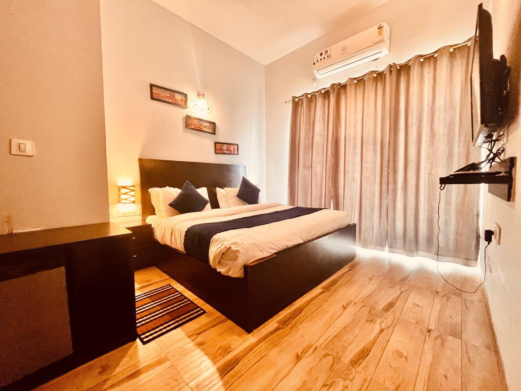 Pearl Grand Boutique Cottage In Omaxe Anandam Vrindavan - #Premium Ac Rooms With Balcony #Big Parking #Lift #Garden #Peaceful Area #Near Prem Mandir #Property Of The Year #Most Awarded エクステリア 写真