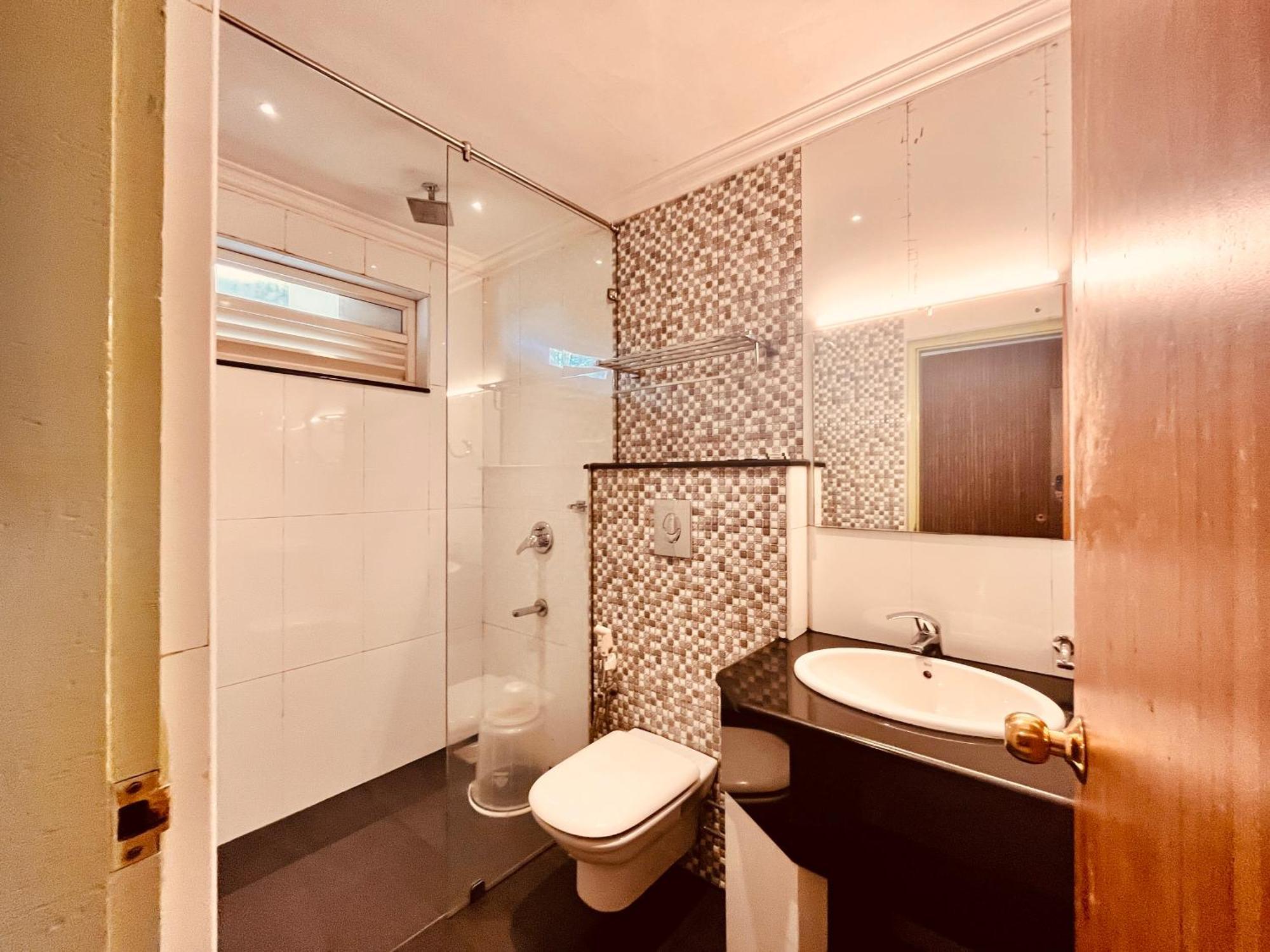 Pearl Grand Boutique Cottage In Omaxe Anandam Vrindavan - #Premium Ac Rooms With Balcony #Big Parking #Lift #Garden #Peaceful Area #Near Prem Mandir #Property Of The Year #Most Awarded エクステリア 写真